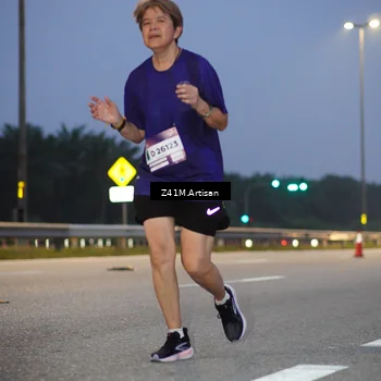 Runner Photo 7320304