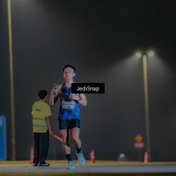 Runner Photo 7320307