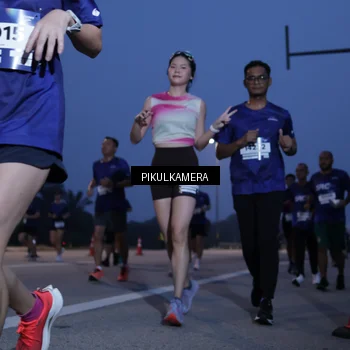 Runner Photo 7320311
