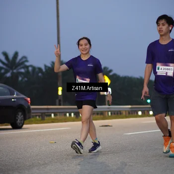 Runner Photo 7320318