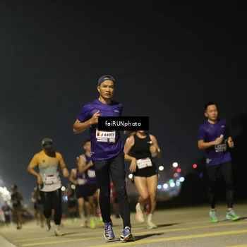 Runner Photo 7320328