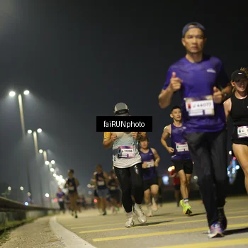 Runner Photo 7320333