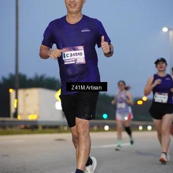 Runner Photo 7320354