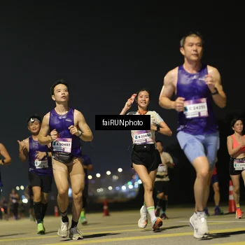 Runner Photo 7320364