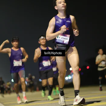 Runner Photo 7320372