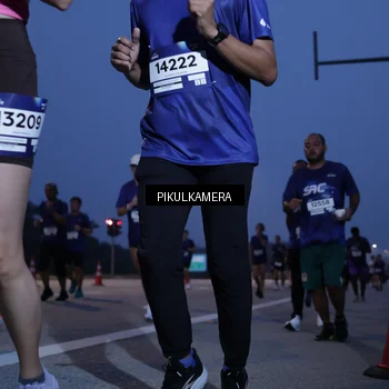 Runner Photo 7320390