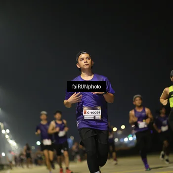Runner Photo 7320402