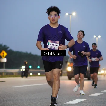 Runner Photo 7320403