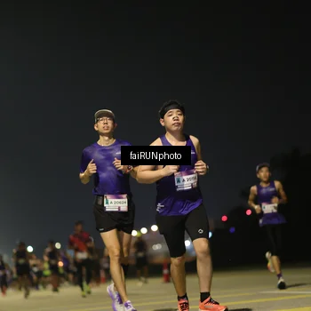 Runner Photo 7320435