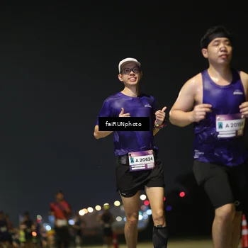 Runner Photo 7320445