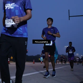 Runner Photo 7320449