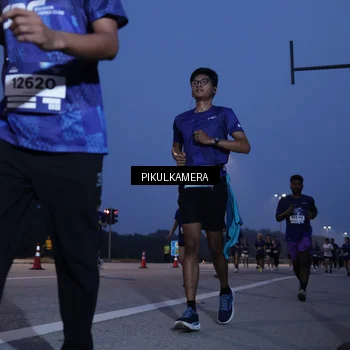 Runner Photo 7320508