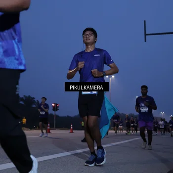 Runner Photo 7320510