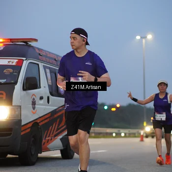 Runner Photo 7320511