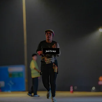 Runner Photo 7320533