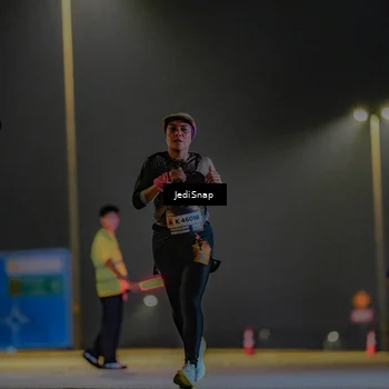 Runner Photo 7320537