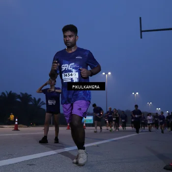 Runner Photo 7320539