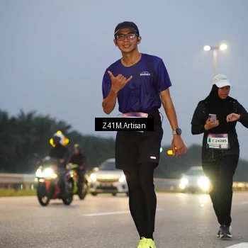 Runner Photo 7320543