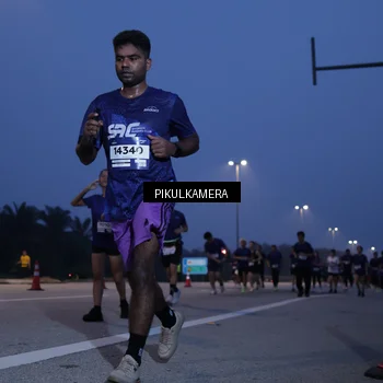 Runner Photo 7320561