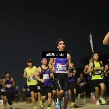 Runner Photo 7320602