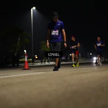 Runner Photo 7320610