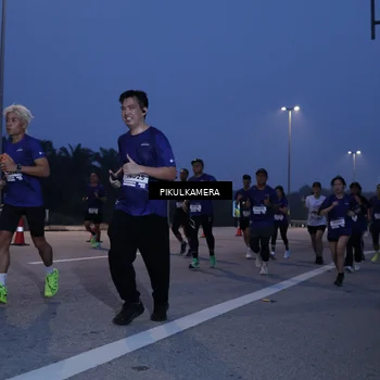 Runner Photo 7320618