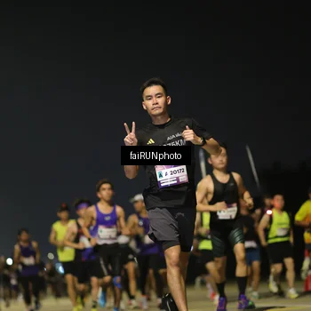 Runner Photo 7320623