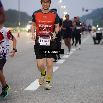 Runner Photo 7320642