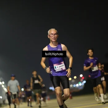 Runner Photo 7320646