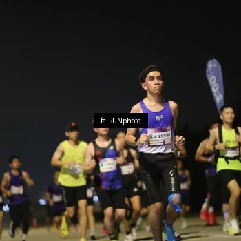 Runner Photo 7320648