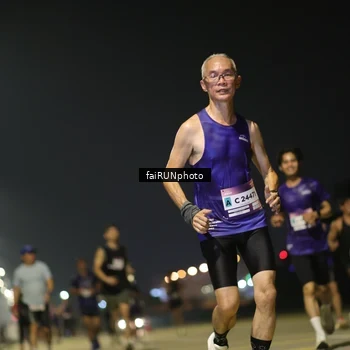 Runner Photo 7320657