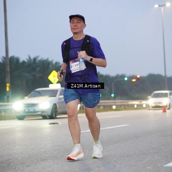 Runner Photo 7320660