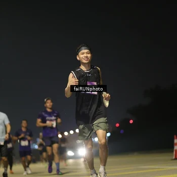 Runner Photo 7320668