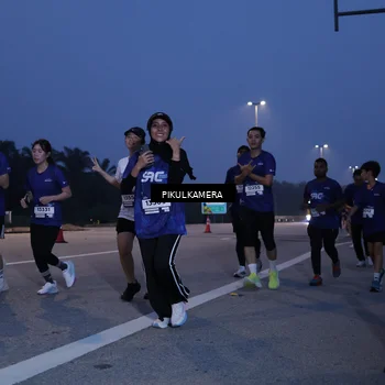 Runner Photo 7320699