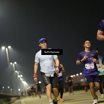 Runner Photo 7320712