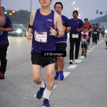 Runner Photo 7320717