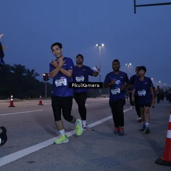 Runner Photo 7320729