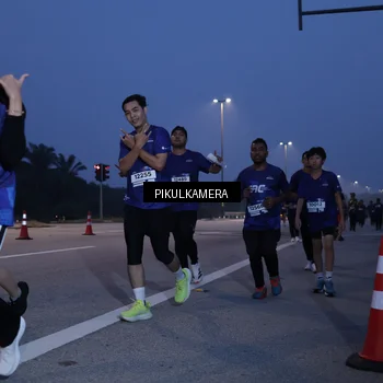 Runner Photo 7320738