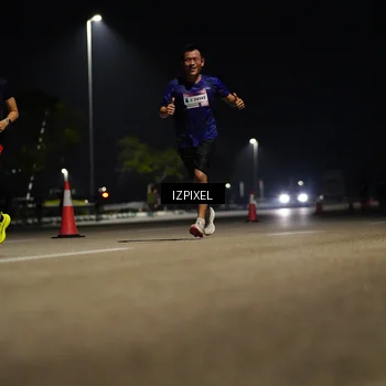 Runner Photo 7320748