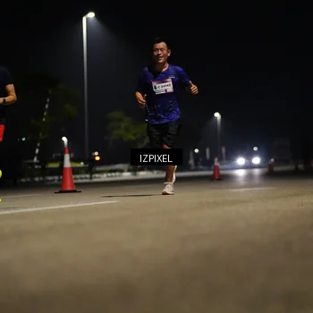 Runner Photo 7320749