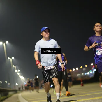 Runner Photo 7320752