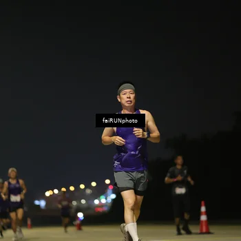 Runner Photo 7320756