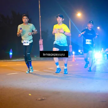 Runner Photo 7320758