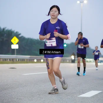 Runner Photo 7320772