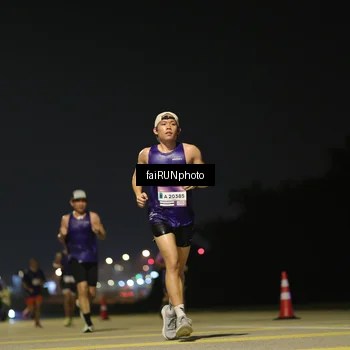 Runner Photo 7320774