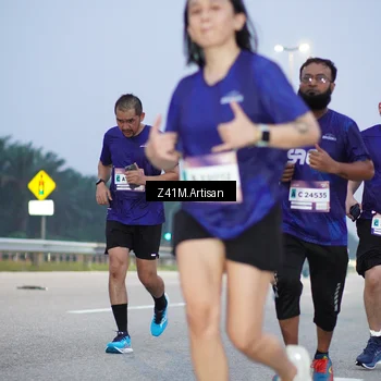 Runner Photo 7320788