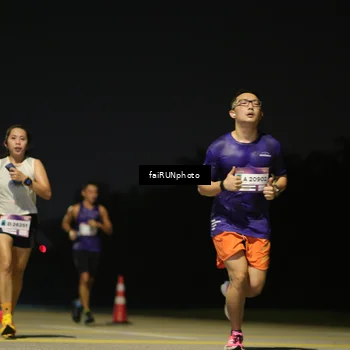 Runner Photo 7320798