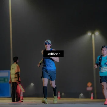Runner Photo 7320812