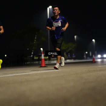 Runner Photo 7320818