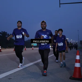 Runner Photo 7320837